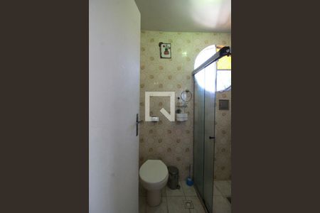 Casa à venda com 450m², 5 quartos e 2 vagasBanheiro 1