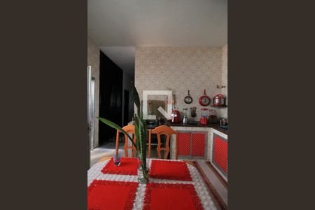 Casa à venda com 450m², 5 quartos e 2 vagasCozinha 2