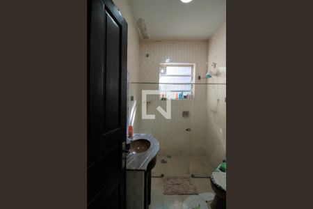 Casa à venda com 450m², 5 quartos e 2 vagasBanheiro 2