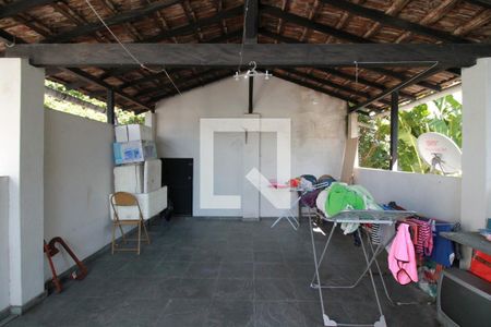 Casa à venda com 450m², 5 quartos e 2 vagasTerraço