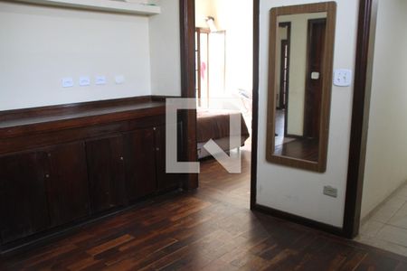 Casa à venda com 350m², 4 quartos e 3 vagassala de ginastica