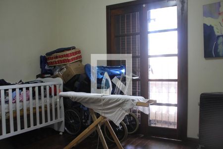 Casa à venda com 350m², 4 quartos e 3 vagasDorimitorio 2