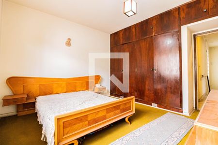 Casa para alugar com 379m², 5 quartos e 2 vagasQuarto 3