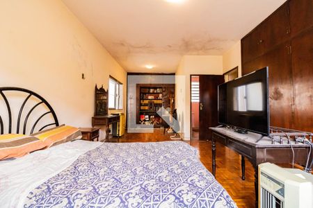 Casa para alugar com 379m², 5 quartos e 2 vagasSuíte 1