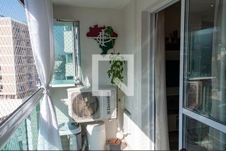 Varanda de apartamento para alugar com 2 quartos, 55m² em Pechincha, Rio de Janeiro