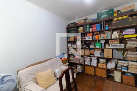 Casa à venda com 363m², 4 quartos e 6 vagas Casa à venda com 363m², 4 quartos e 6 vagasQuarto 01