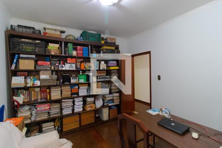 Casa à venda com 363m², 4 quartos e 6 vagas Casa à venda com 363m², 4 quartos e 6 vagasQuarto 01