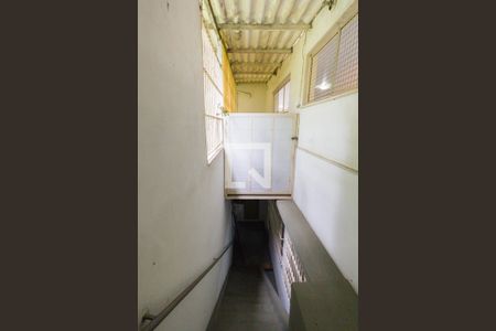 Casa à venda com 500m², 1 quarto e 6 vagas Casa à venda com 500m², 1 quarto e 6 vagasAcesso - Cozinha