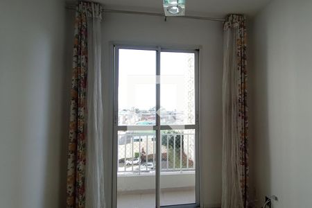 Sala de apartamento para alugar com 2 quartos, 48m² em Parque Paineiras, São Paulo