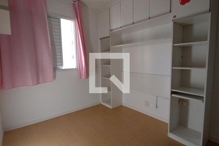 Quarto 1 de apartamento para alugar com 2 quartos, 48m² em Parque Paineiras, São Paulo