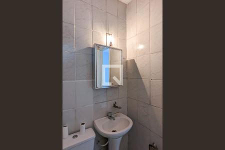 Banheiro da suíte de casa à venda com 2 quartos, 125m² em Independência, São Bernardo do Campo