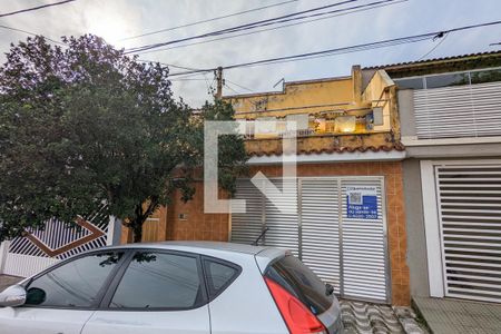 Casa à venda com 125m², 2 quartos e 1 vagaFachada