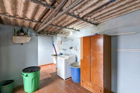 Casa à venda com 125m², 2 quartos e 1 vagaÁrea de serviço