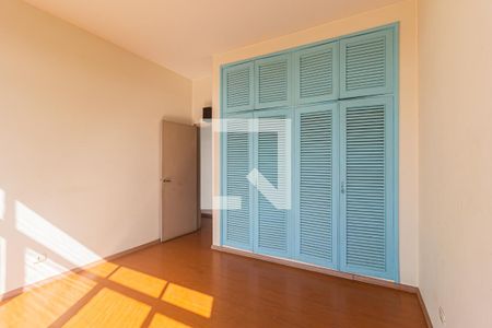 Apartamento à venda com 205m², 3 quartos e 1 vagaQuarto 2