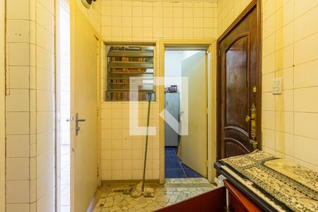 Apartamento à venda com 205m², 3 quartos e 1 vagaÁrea de Serviço