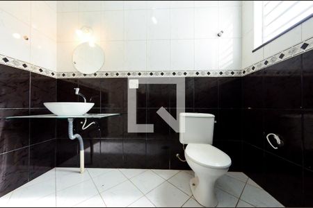 Apartamento à venda com 150m², 2 quartos e 1 vaga Apartamento à venda com 150m², 2 quartos e 1 vagaBanheiro 1