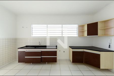 Apartamento à venda com 150m², 2 quartos e 1 vaga Apartamento à venda com 150m², 2 quartos e 1 vagaCozinha