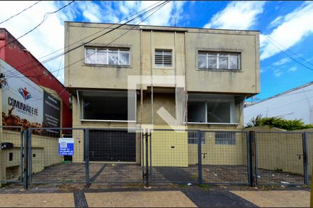 Apartamento à venda com 150m², 2 quartos e 1 vaga Apartamento à venda com 150m², 2 quartos e 1 vagaFachada