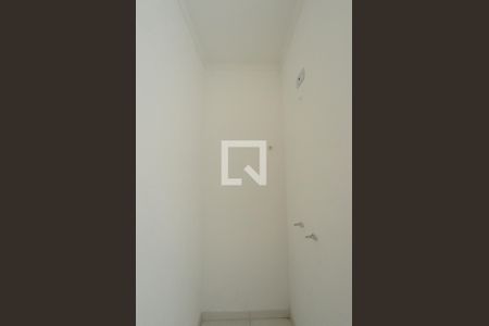 Apartamento à venda com 150m², 2 quartos e 1 vaga Apartamento à venda com 150m², 2 quartos e 1 vagaBanheiro 2