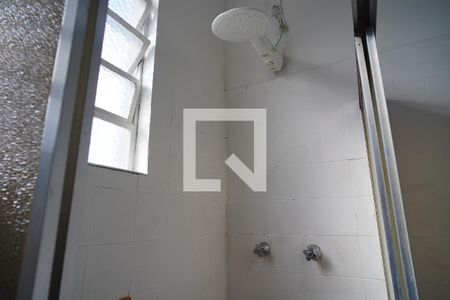 Casa à venda com 185m², 3 quartos e 2 vagasBanheiro da Suíte