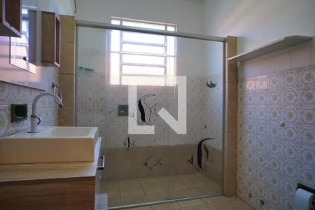 Casa à venda com 185m², 3 quartos e 2 vagasBanheiro Corredor