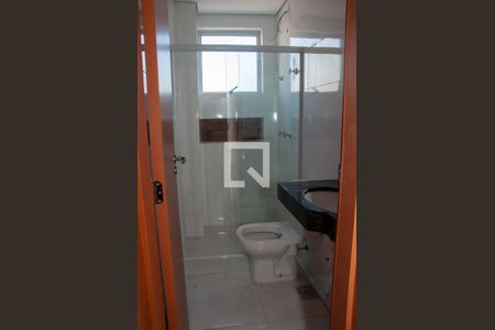 Apartamento à venda com 58m², 2 quartos e 2 vagas Apartamento à venda com 58m², 2 quartos e 2 vagasBanheiro