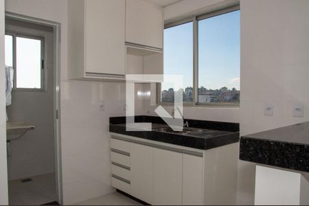 Apartamento à venda com 58m², 2 quartos e 2 vagas Apartamento à venda com 58m², 2 quartos e 2 vagasCozinha