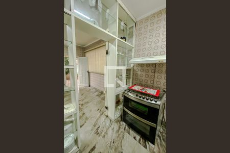 Casa à venda com 448m², 4 quartos e 4 vagas Casa à venda com 448m², 4 quartos e 4 vagasCozinha