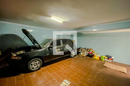 Casa à venda com 448m², 4 quartos e 4 vagas Casa à venda com 448m², 4 quartos e 4 vagasGaragem