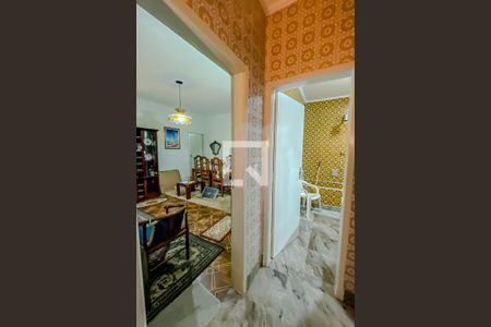 Casa à venda com 448m², 4 quartos e 4 vagas Casa à venda com 448m², 4 quartos e 4 vagasBanheiro 2