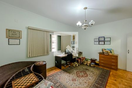 Casa à venda com 448m², 4 quartos e 4 vagas Casa à venda com 448m², 4 quartos e 4 vagasQuarto 3