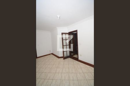 Casa para alugar com 319m², 4 quartos e 1 vagaSuíte