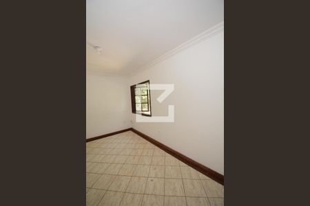 Casa para alugar com 319m², 4 quartos e 1 vagaSuíte