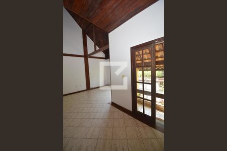 Sala de Estar de casa para alugar com 4 quartos, 319m² em Vila Valqueire, Rio de Janeiro