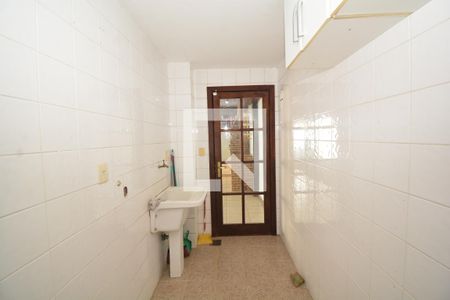 Casa para alugar com 319m², 4 quartos e 1 vagaÁrea de Serviço