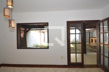 Casa para alugar com 319m², 4 quartos e 1 vagaSala de Jantar