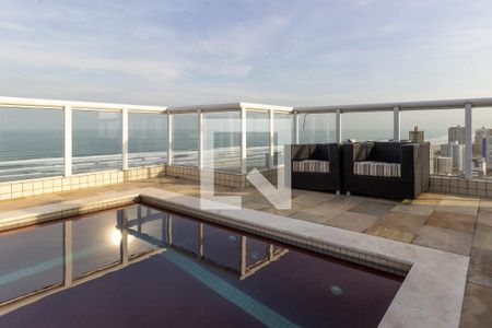 Apartamento para alugar com 386m², 3 quartos e 3 vagasDetalhe da piscina
