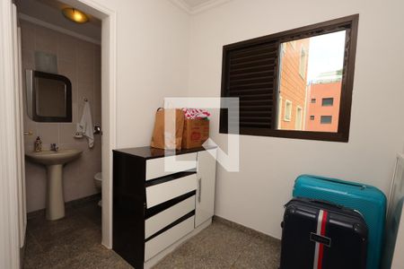 Apartamento à venda com 180m², 4 quartos e 3 vagasQuarto de Serviço