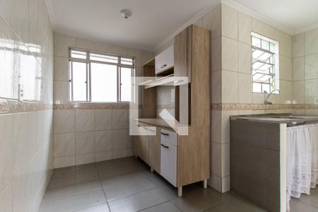 Apartamento para alugar com 60m², 2 quartos e sem vaga Apartamento para alugar com 60m², 2 quartos e sem vagaCozinha - Armários