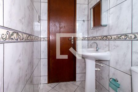 Banheiro Social de apartamento para alugar com 2 quartos, 60m² em Rebouças, Curitiba