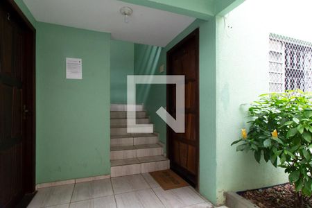 Hall de Entrada de apartamento para alugar com 2 quartos, 60m² em Rebouças, Curitiba