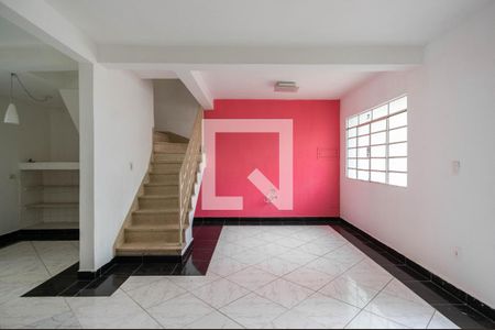 Sala de casa à venda com 3 quartos, 80m² em Vila Cruz das Almas, São Paulo