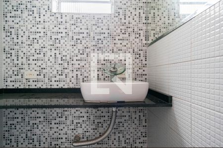 Lavabo de casa à venda com 3 quartos, 80m² em Vila Cruz das Almas, São Paulo