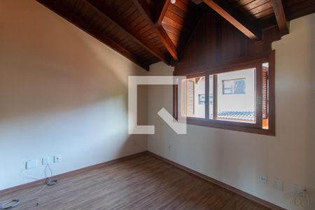 Casa de condomínio para alugar com 255m², 4 quartos e 4 vagasQuarto 4