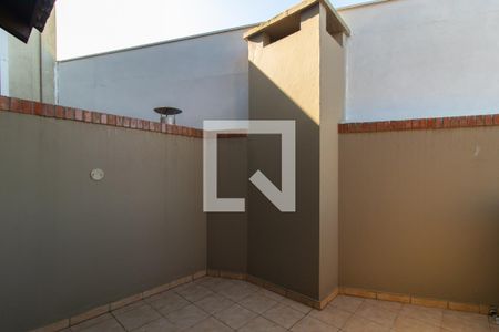 Casa de condomínio para alugar com 255m², 4 quartos e 4 vagasVaranda 