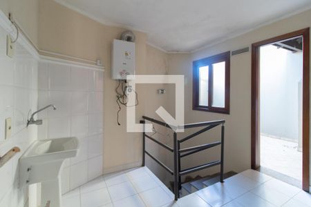 Casa de condomínio para alugar com 255m², 4 quartos e 4 vagasÁrea de Serviço