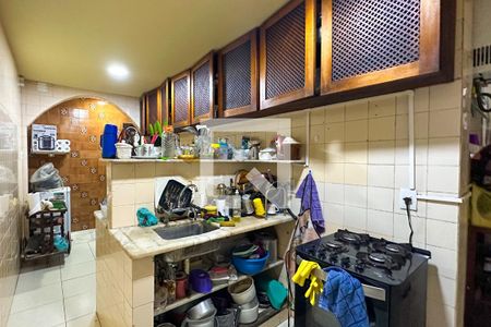 Apartamento à venda com 150m², 3 quartos e sem vaga Apartamento à venda com 150m², 3 quartos e sem vagaCozinha