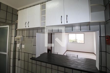 Cozinha de apartamento para alugar com 1 quarto, 55m² em Ponte Preta, Campinas