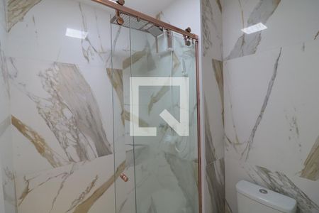 Apartamento para alugar com 35m², 1 quarto e sem vagaBanheiro da Suíte