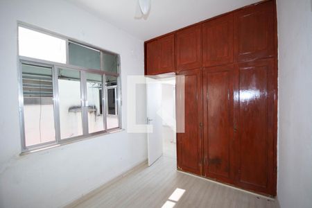 Quarto 1 de apartamento para alugar com 2 quartos, 50m² em Grajaú, Rio de Janeiro